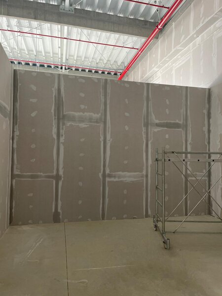 Amenajari interioare si exterioare.