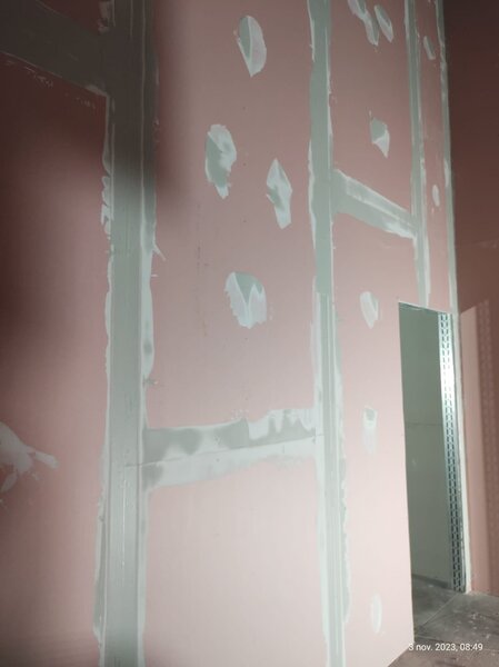 Amenajari interioare si exterioare.